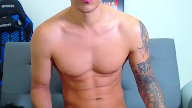 Tristan-bm online show from January 31, 2:17 pm