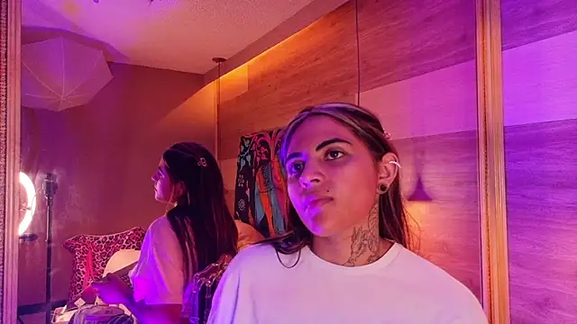 Cori Paige online show from February 27, 4:12 am