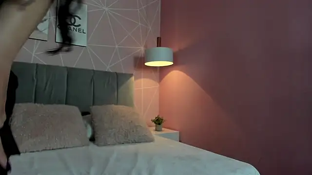 zara  sweet online show from February 8, 3:10 pm