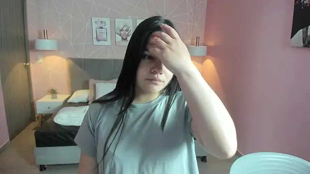 Snapshot of zara__sweet chatting on April 10, 3:17 pm zara sweet online show from April 10, 3:17 pm