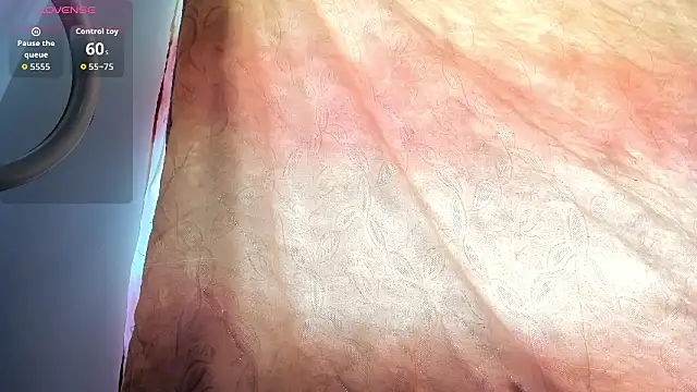 Kylie2211 online show from January 14, 3:28 pm