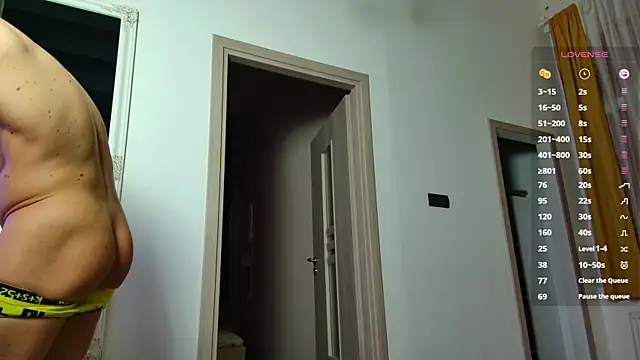 ChristianLevine  online show from September 23, 6:16 am