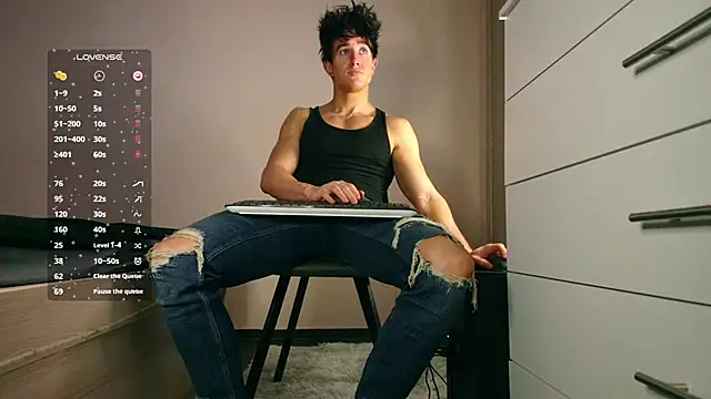 ChristianLevine  online show from March 23, 5:44 am