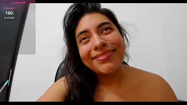 miss eylens online show from September 30, 5:01 am