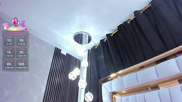 SarayRoyse online show from December 17, 7:20 pm