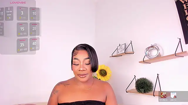 Snapshot of LexiieGrey chatting on July 25, 9:23 pm LexiieGrey online show from July 25, 9:23 pm