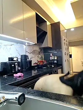 Snapshot of Esmertarcinim chatting on January 25, 4:03 pm Esmertarcinim online show from January 25, 4:03 pm