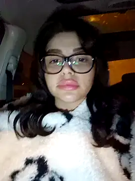 Snapshot of Esmertarcinim chatting on February 4, 5:23 pm Esmertarcinim online show from February 4, 5:23 pm