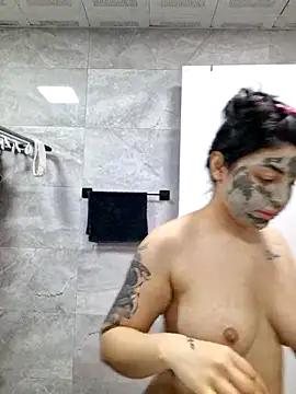 Snapshot of Esmertarcinim chatting on March 1, 12:34 pm Esmertarcinim online show from March 1, 12:34 pm