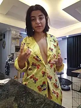 Snapshot of Esmertarcinim chatting on November 11, 11:21 am Esmertarcinim online show from November 11, 11:21 am