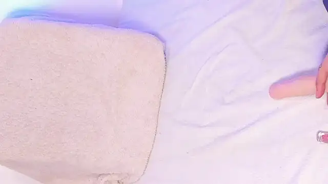 Ana Winnss online show from March 22, 4:56 am