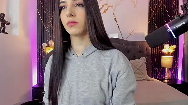 Snapshot of devlin_violett chatting on November 9, 9:24 pm devlin violett online show from November 9, 9:24 pm