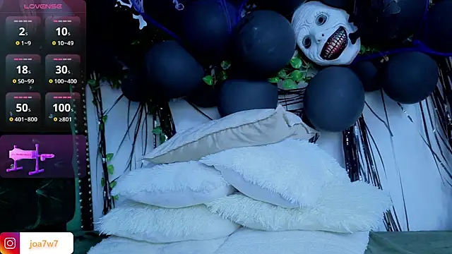 Levii Ackermann online show from November 1, 8:33 pm