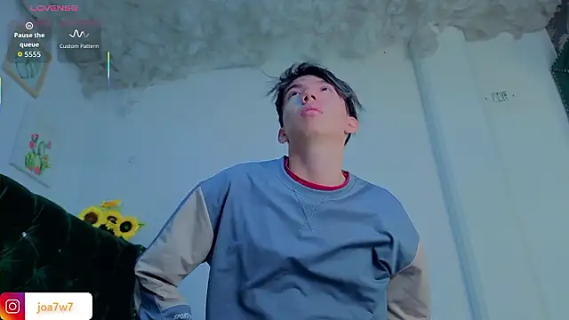 Levii Ackermann online show from March 18, 2:09 pm