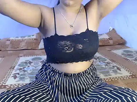 Freya nia online show from December 24, 9:39 am