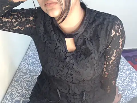 Freya nia online show from December 22, 7:55 pm