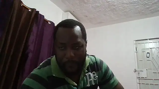 Snapshot of Bighood_T chatting on October 8, 12:41 am Bighood T online show from October 8, 12:41 am