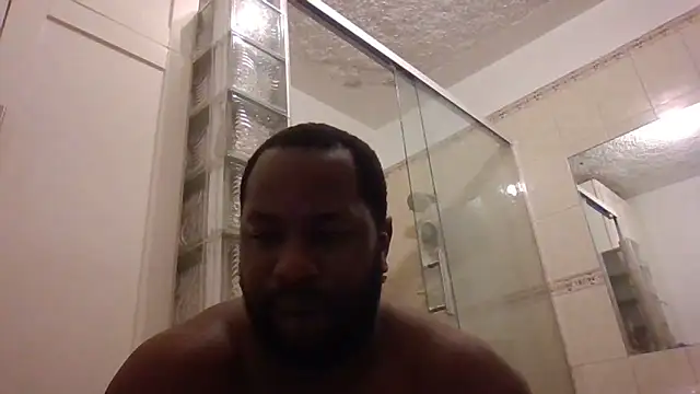 Snapshot of Bighood_T chatting on May 26, 4:08 am Bighood T online show from May 26, 4:08 am