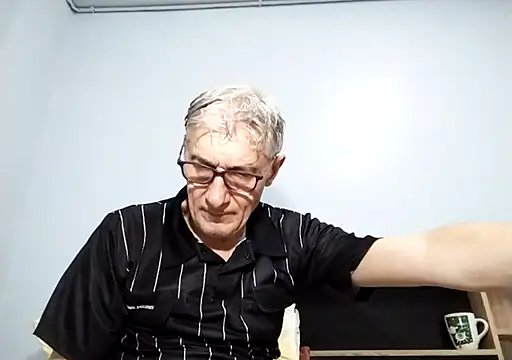 BIGUNCUTHARDCOCK online show from September 12, 1:38 am