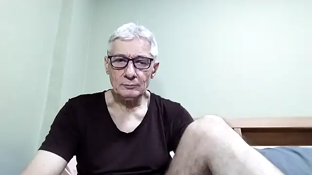 BIGUNCUTHARDCOCK online show from October 6, 2:03 pm