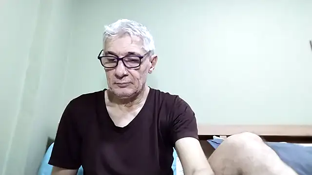 BIGUNCUTHARDCOCK online show from October 20, 1:28 am