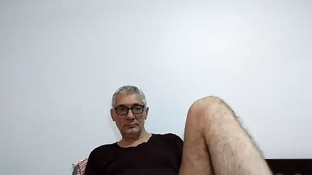 BIGUNCUTHARDCOCK online show from March 2, 1:52 am