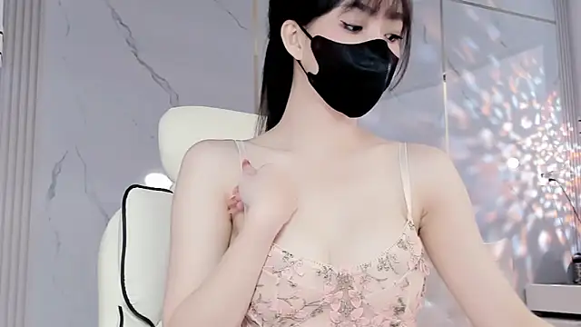 Luli-bae online show from February 7, 3:23 am