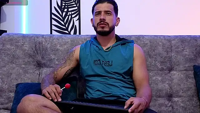 Bruno Mattos online show from January 17, 10:45 pm