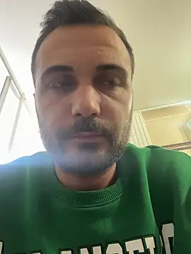 Snapshot of modelturanist27 chatting on January 23, 3:48 am modelturanist27 online show from January 23, 3:48 am