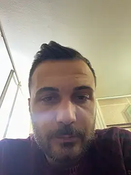 Snapshot of modelturanist27 chatting on January 24, 6:04 pm modelturanist27 online show from January 24, 6:04 pm