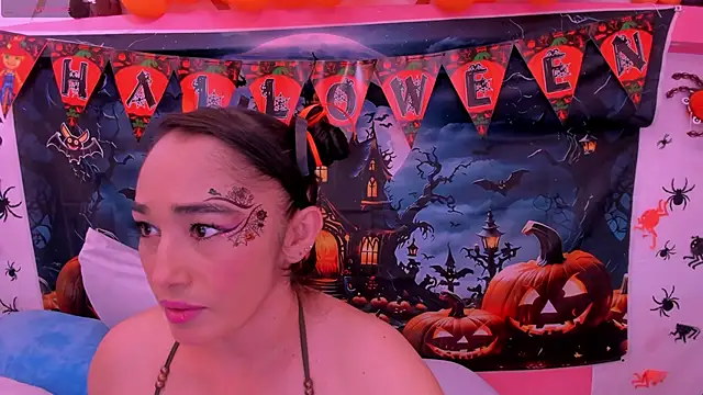 charlotte-11 online show from October 27, 3:16 pm