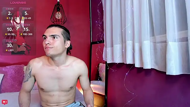  Tattoo Couple online show from November 26, 1:45 pm