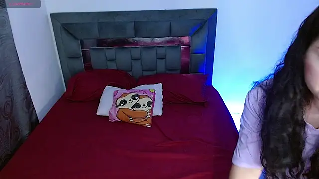 daarklover online show from December 7, 2:31 am