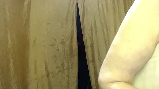 Snapshot of _Estelitta_5 chatting on December 22, 9:31 pm  Estelitta 5 online show from December 22, 9:31 pm