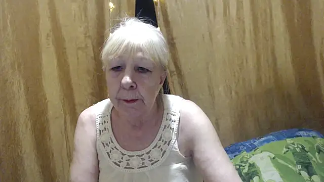 Snapshot of _Estelitta_5 chatting on January 21, 6:45 pm  Estelitta 5 online show from January 21, 6:45 pm