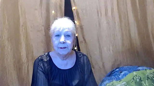 Snapshot of _Estelitta_5 chatting on January 23, 7:07 pm  Estelitta 5 online show from January 23, 7:07 pm