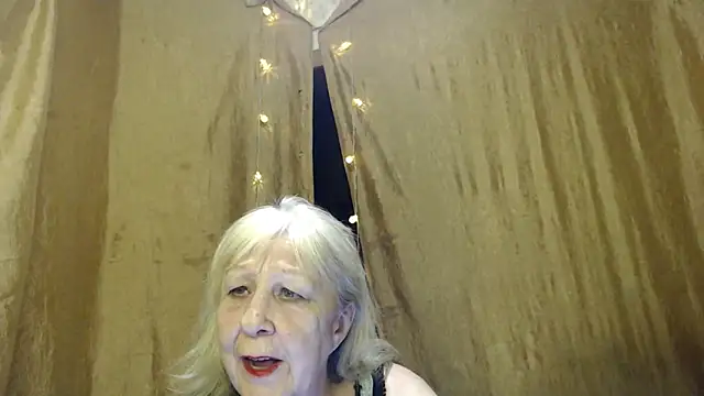 Snapshot of _Estelitta_5 chatting on January 25, 6:46 pm  Estelitta 5 online show from January 25, 6:46 pm