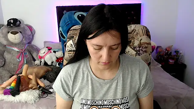 Lorenahot 06 online show from December 20, 11:12 pm