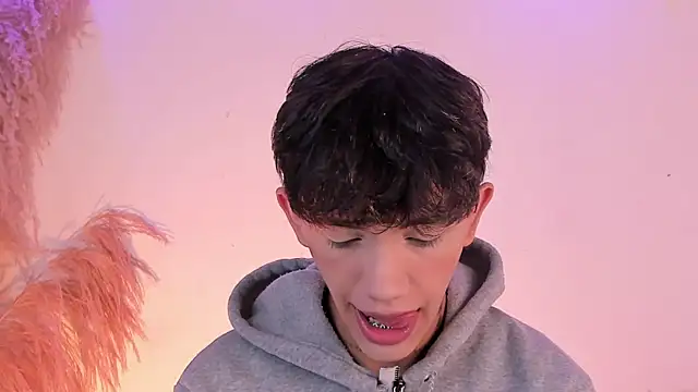 Tomy Rox online show from January 24, 8:22 pm