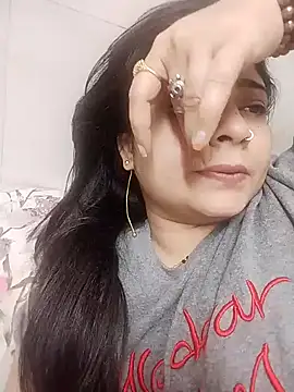 Husnpari20 online show from January 7, 5:09 pm