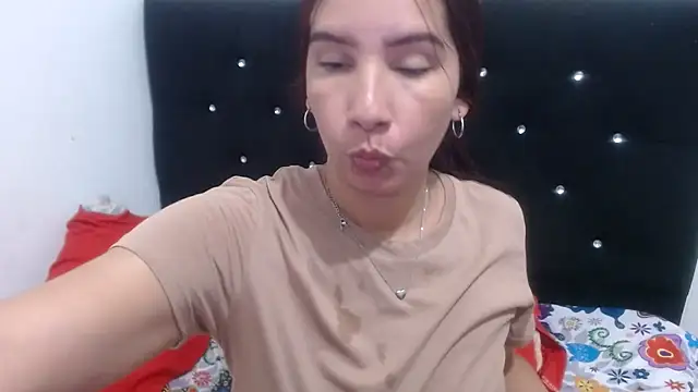 Snapshot of Ainhoa-hot chatting on September 13, 1:49 am Ainhoa-hot online show from September 13, 1:49 am