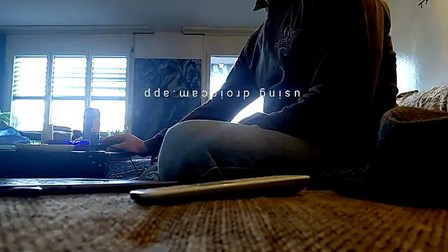 Pegg-fist-me online show from April 3, 5:27 am