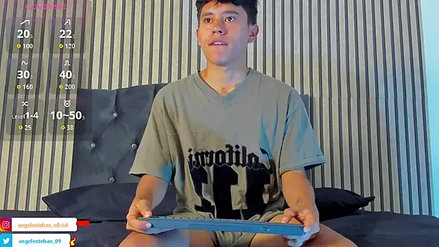 Angel esteban fx online show from February 1, 7:01 pm