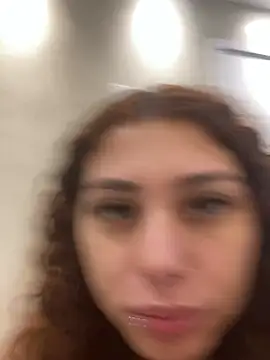 PacPrincess online show from April 13, 12:05 am