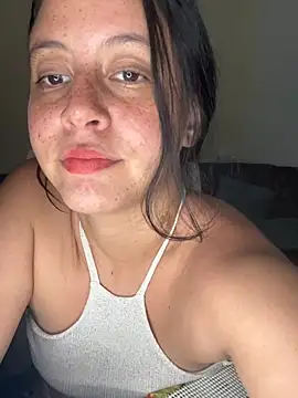 Snapshot of Arii_Vga chatting on June 20, 4:26 am Arii Vga online show from June 20, 4:26 am