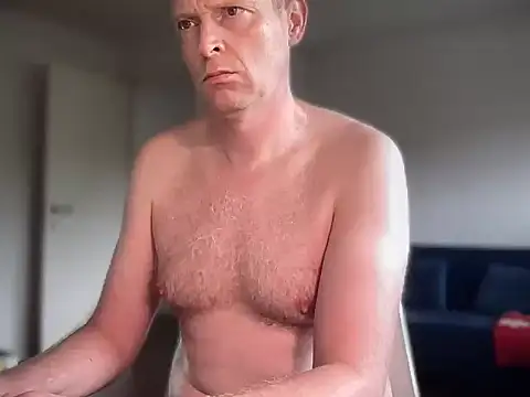 boegieboy1976 online show from May 29, 12:47 pm