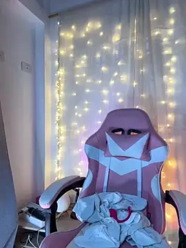 Juanelopez1 online show from October 2, 3:02 am