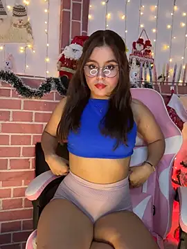 Juanelopez1 online show from December 4, 3:38 am