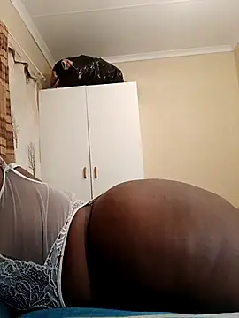 curvybigAssxx online show from September 12, 2:11 am