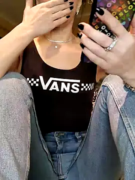 Snapshot of Melody87 chatting on February 1, 8:26 pm Melody87 online show from February 1, 8:26 pm